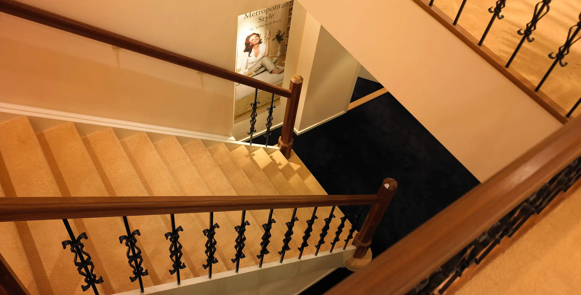 Trap in de showroom van Cervo Promotion
